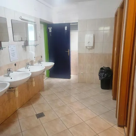 Hi Дубровник